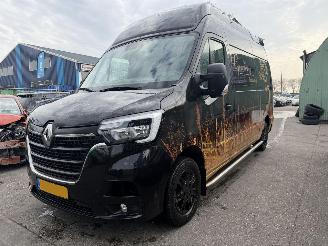 damaged commercial vehicles Renault Master 2.3 DCI Autom. 132KW L2H3 Clima Navi Led Energy Camera 2020/3