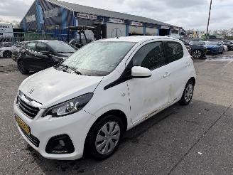 Peugeot 108 1.0 e-VTI 50KW Airco 5-Drs Led Active NAP picture 5