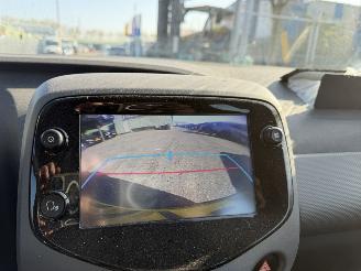 Peugeot 108 1.0 E-VTI 53KW Airco Camera Led Active 5-drs NAP picture 9