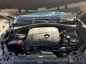 Land Rover Range Rover Velar 2.0 I4 177KW AWD HSE Autom. Pano Clima Navi R-Dynamic HUD NAP picture 22