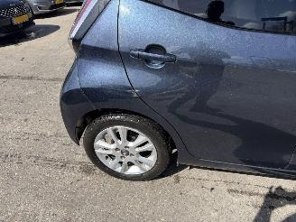 Toyota Aygo 1.0 VVT-I 51KW X-JOY Clima Navi Led Camera picture 19