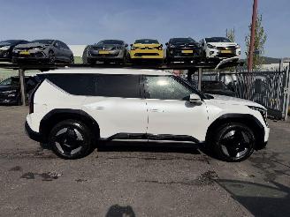 Kia EV9 99.8 kWh 150KW Autom. Clima Navi 7-Pers 360 Camera picture 2