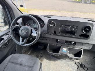 Mercedes eSprinter 55 kWh 85KW L2H2 Clima NAP picture 9