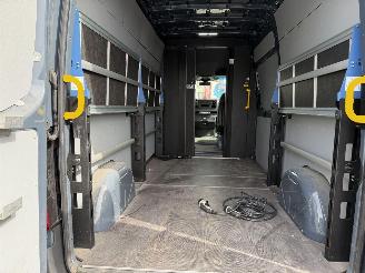 Mercedes eSprinter 55 kWh 85KW L2H2 Clima NAP picture 16