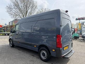 Mercedes eSprinter 55 kWh 85KW L2H2 Clima NAP picture 5