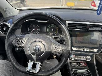 MG ZS 45 kWh 105KW Luxury Pano Clima Navi Led Leer Camera NAP picture 8