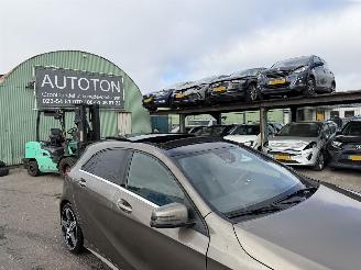 Mercedes A-klasse 200 Prestige 115KW Pano Clima Navi Led Xenon AMG-Pakket picture 11