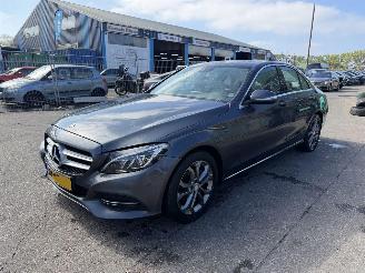 Schadeauto Mercedes C-klasse 180 CDI 85KW Clima Navi Led Xenon Sedan NAP 2015/7