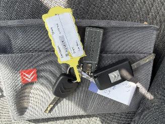 Citroën C3 1.2 60KW Automaat Airco Led 5-Drs Collection NAP picture 9