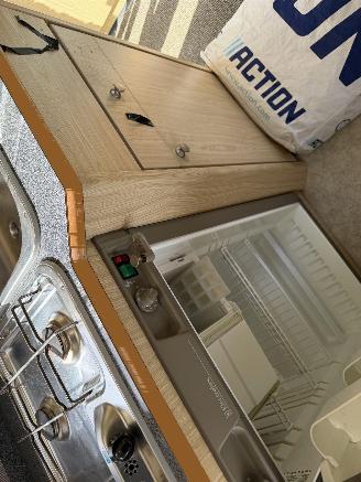 Beyerland  400-D Vitesse Tent midden keuken wc luifel picture 12