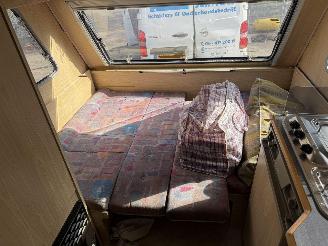 Beyerland  400-D Vitesse Tent midden keuken wc luifel picture 7