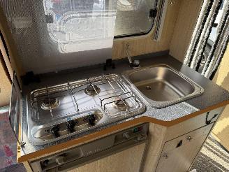 Beyerland  400-D Vitesse Tent midden keuken wc luifel picture 11