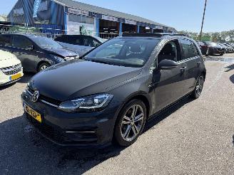  Volkswagen Golf 1.0 TSI DSG Pano Clima Navi Virtual Dash Highline R 5 Deurs NAP 2018/1