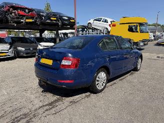 Skoda Octavia 1.4 TSI 103KW Airco Sedan Greentech Ambition NAP picture 3