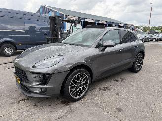 Porsche Macan 3.0 D S 190KW Autom. Pano Clima Navi Camera Led Xenon picture 5