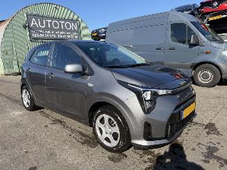 Auto incidentate Kia Picanto 1.0 DPI 46KW DynamicLine Clima Navi Led Camera NAP 2024/12
