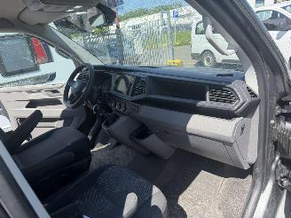 Volkswagen Transporter 2.0 TDI 81KW Clima Navi Camera 2x Schuifdeur  L1H1 26 NAP picture 12