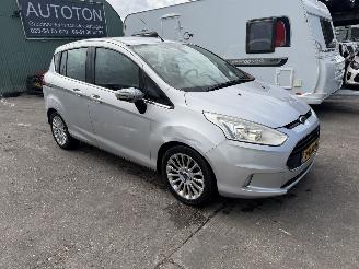 Avarii autoturisme Ford B-Max 1.0 Ecoboost 74KW Titanium Clima Led NAP 2013/5