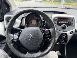 Peugeot 108 1.0 e-VTI 50KW Airco Led 5-Drs Active NAP picture 8