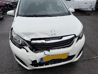 Peugeot 108 1.0 e-VTI 50KW Airco Led 5-Drs Active NAP picture 12