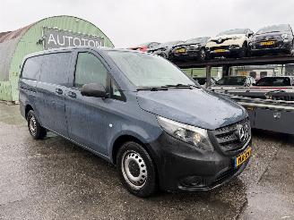 damaged commercial vehicles Mercedes Vito 110 CDI 75KW Clima Navi Lang Functional 2020/10