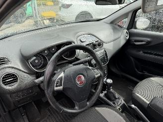 Fiat Punto Evo 0.9 Twinair 63KW Airco Pop 5-Deurs NAP picture 7