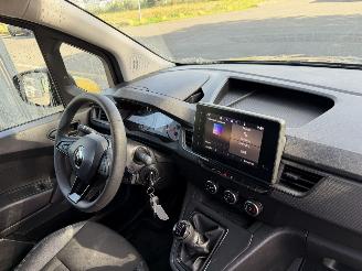 Renault Kangoo 1.3 TCE 75KW Benzine Led Airco Schuifdeur Comfort NAP picture 12