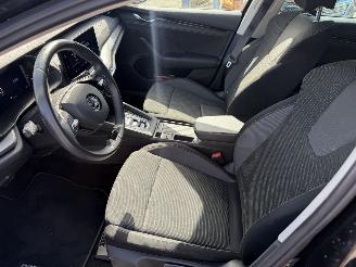 Skoda Octavia 1.0 e-TSI 81KW DSG Clima Navi Led Business Edition NAP picture 7