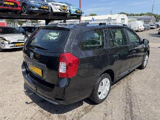 Dacia Logan 0.9 TCE 66KW MVC Airco Navi Led Laureate NAP picture 3