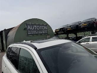 Mitsubishi Outlander 2.0 PHEV Autom. Schuifdak Clima Navi Xenon Instyle picture 17