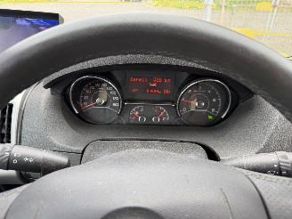 Adria  Camper 600 Twin SPT Vast bed Luifel Keuken Koelkast WC Clima Navi picture 21