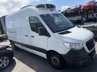 Mercedes Sprinter 314 CDI Autom. Koelwagen Carrier L2H2 Clima 105KW picture 2