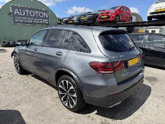 Unfallwagen Mercedes GLC 300e 4Matic Autom Pano Premium Sfeerverlichting Led Camera 2020/10