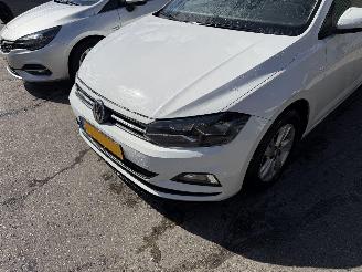 Volkswagen Polo 1.0 TSI 70KW Clima Navi 5-Drs Comfortline NAP picture 12