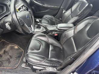 Volvo V-40 2.0 D4 140KW Ocean Race Xenon Clima Navi Leer NAP picture 7