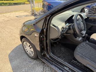 Volkswagen Up! 1.0 44KW Airco 5-Deurs NAP picture 16