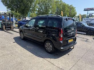 Peugeot Partner Tepee 1.6 Bleuhdi Active 5-Pers Airco Navi Led picture 5