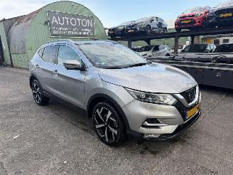 Avarii autoturisme Nissan Qashqai 1.6 Tekna 120KW Pano Clima Navi 360Camera Xenon NAP 2018/10