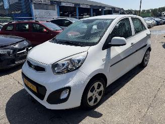 Kia Picanto 1.0 CVVT 51KW Airco Navi Led BusinessLine 5-Deurs NAP picture 2