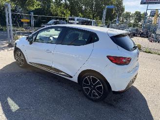 Renault Clio 0.9 TCE 66KW Clima Navi Led 5-Drs Night & Day picture 4