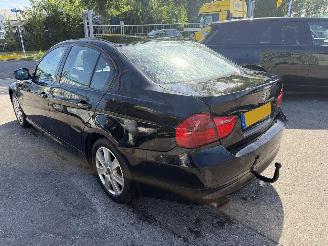 BMW 3-serie 318i 105KW Autom. Clima Executive Sedan picture 3