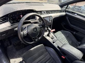 Volkswagen Passat 1.6 TDI 88KW DSG Clima Navi R-Line Led Xenon NAP picture 5