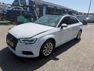  Audi A3 1.5 TFSI 110KW Pano Navi Clima Led Sedan 2017/10