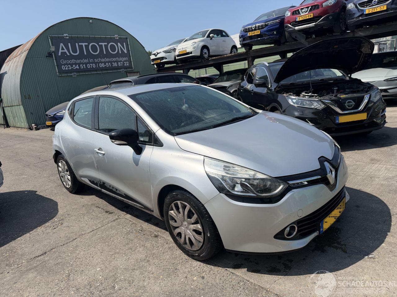 Renault Clio 0.9 TCE 66KW Navi Airco Authentique 5-Drs