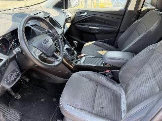 Ford Kuga 1.5 Ecoboost 88KW Clima Navi Titanium NAP picture 7
