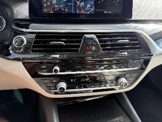 BMW 5-serie 520D 140KW Autom. High Executive Clima Navi Xenon Camera picture 11