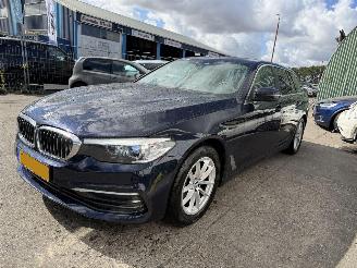 BMW 5-serie 520D 140KW Autom. High Executive Clima Navi Xenon Camera picture 2