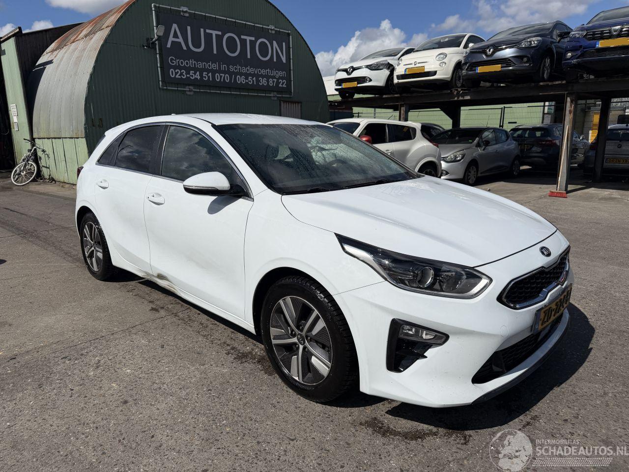 Kia Ceed 1.0 T-GDI 88KW Clima Navi Led Xenon Camera DynamicPlusLine NAP