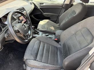 Volkswagen Golf 1.6 TDI 85KW Autom. Navi Clima Led Comfortline NAP picture 8
