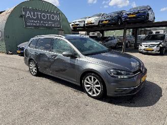 Volkswagen Golf 1.6 TDI 85KW Autom. Navi Clima Led Comfortline NAP picture 3